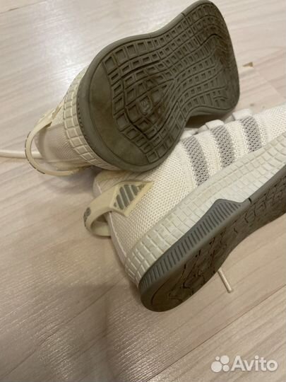 Кроссовки Adidas для девочки 31 размер