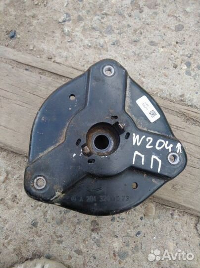 Опора амортизатора передняя Mercedes-Benz C-Class