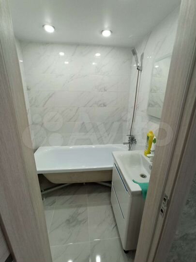 2-к. квартира, 50 м², 6/10 эт.