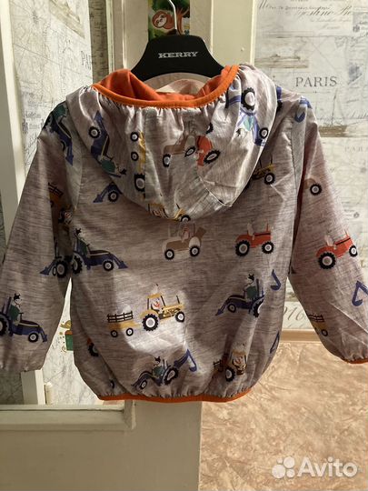 Ветровка весенняя 92-98 размер