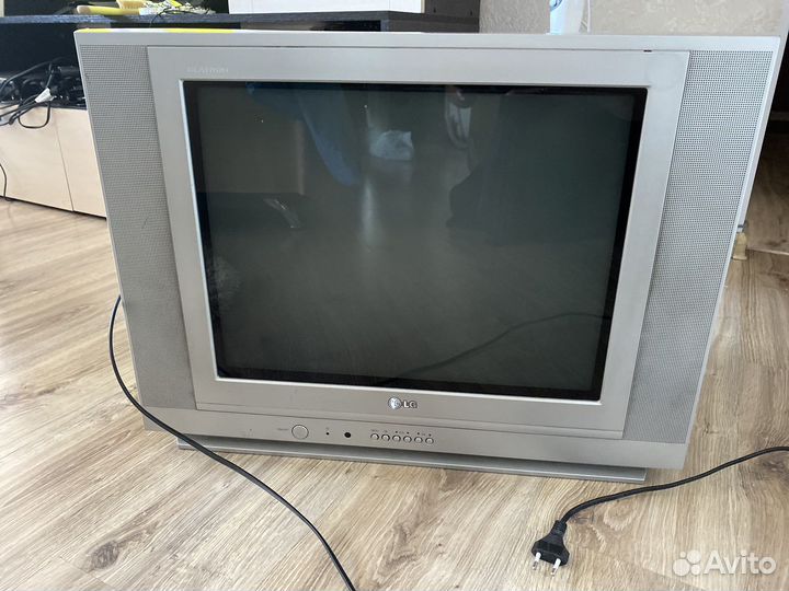 Телевизор бу lg