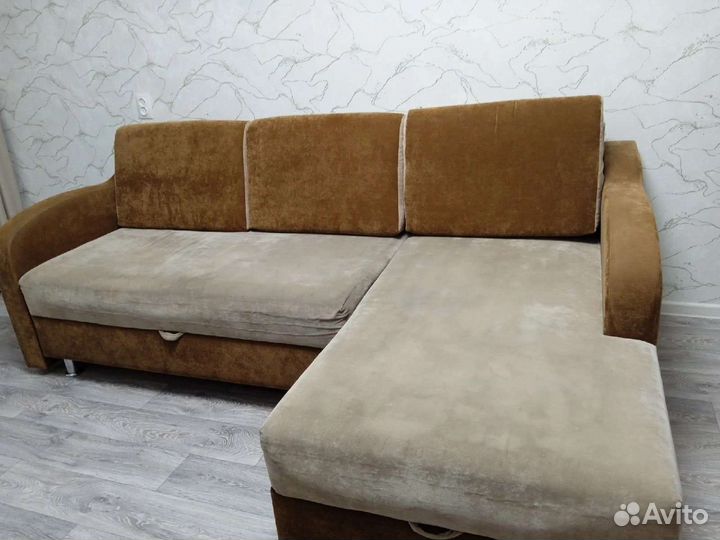 Угловой диван