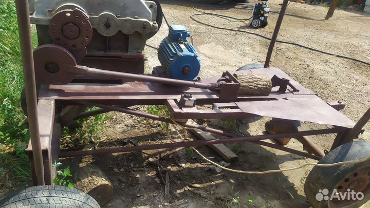 Дровокол, колун дров, горыныч