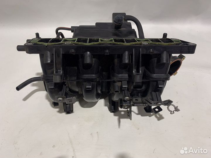 Впускной коллектор Chevrolet Cruze 1.6 F16D4