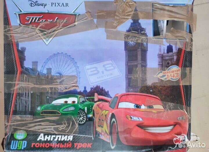 Лего, домик для Барби, трасса молния Маквин, кухня