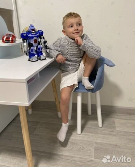 Детский стол