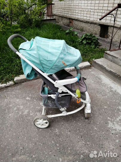 Прогулочная коляска