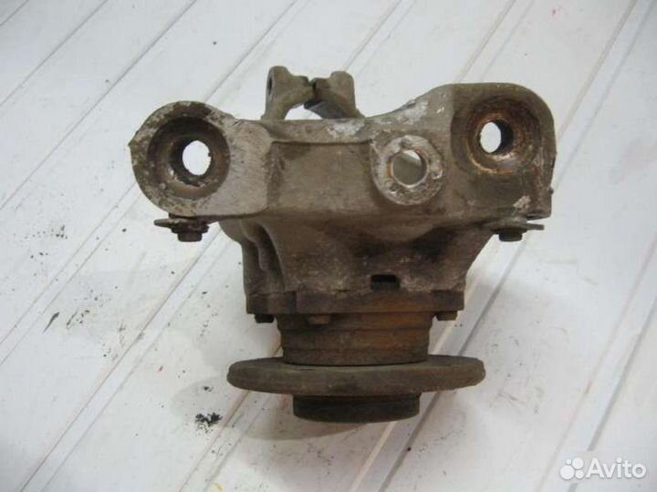 Кулак поворотный передний правый Bmw 1 E87