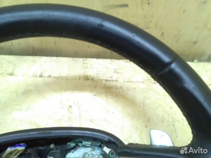 Руль Jeep Grand Cherokee WK2