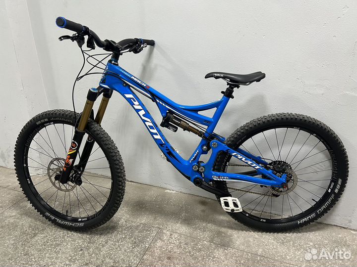 Pivot mach6 full carbon enduro 27.5