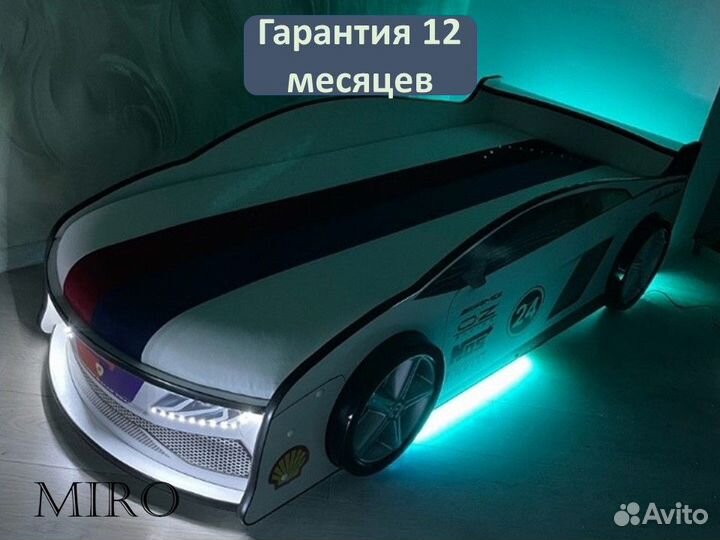 Детская кровать машина