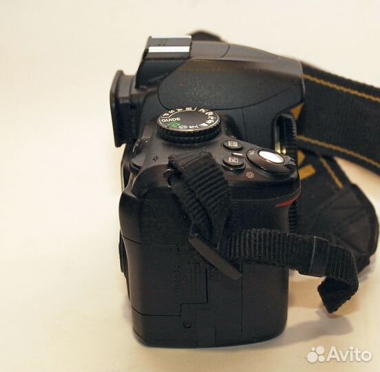 Nikon D3000 Body