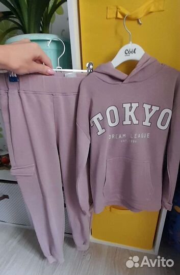 Костюм H&M 128 размер