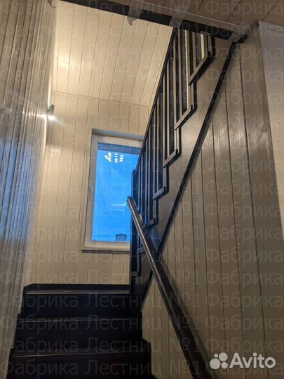 Лестница из массива дерева