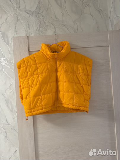 Жилет zara
