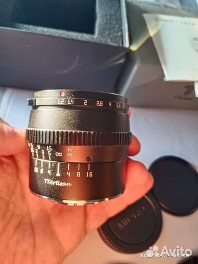 Объектив TTartisan 50 mm F 1.2 для micro 4/3