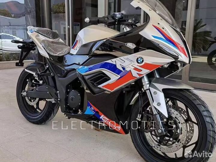 Электромотоцикл BMW RR