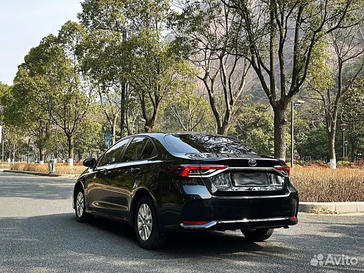 Toyota Corolla 1.2 CVT, 2020, 30 000 км