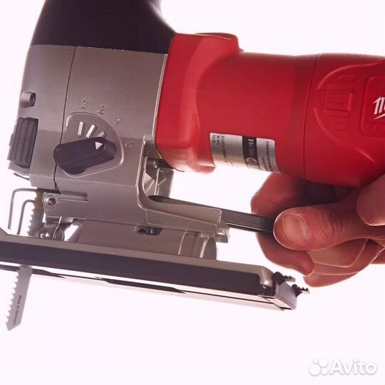 Milwaukee fspe 110X Электролобзик (4933357990)