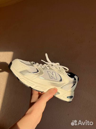 Кроссовки new balance 530