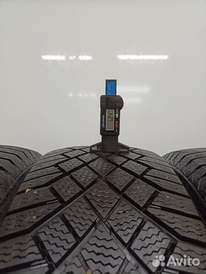 Continental ContiVikingContact 7 225/60 R17