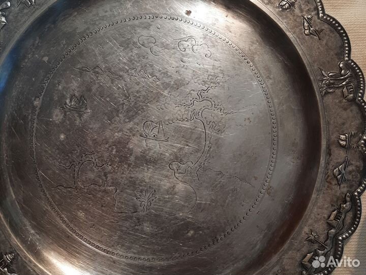 Набор рюмок с подносом