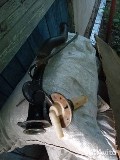 Заливная горловина chevrolet tracker