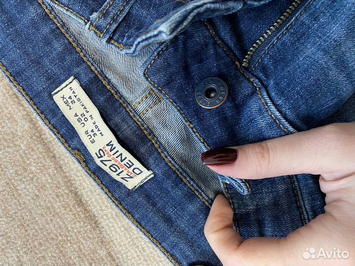 Джинсы zara