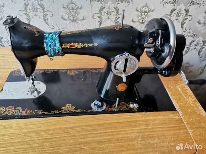 Швейная машинка подольск 2м