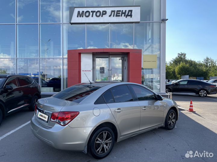 Chevrolet Cruze 1.8 AT, 2011, 168 850 км