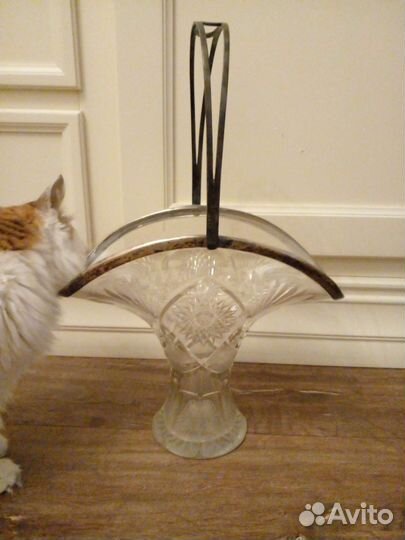 Ваза хрустальная