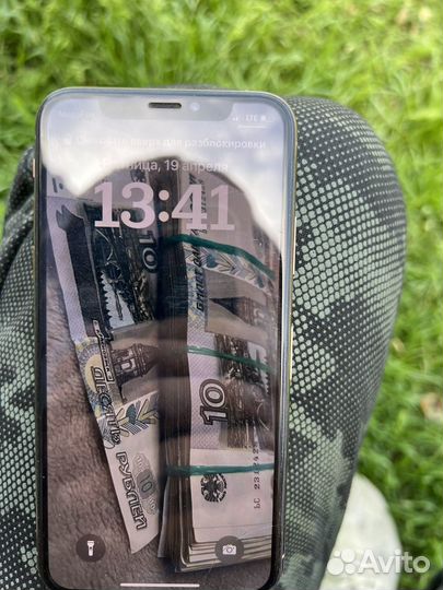 iPhone Xs, 256 ГБ