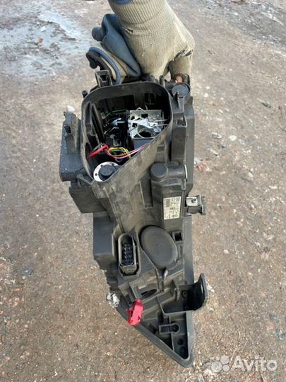 Фара левая Audi Q3 2012 Ауди Ку 3