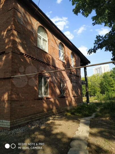 Дом 390 м² на участке 12 сот.