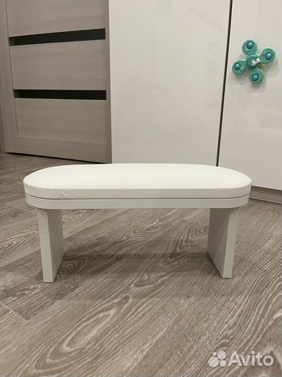 Подставка для рук маникюр