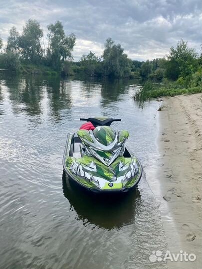 Гидроцикл BRP RXP 215