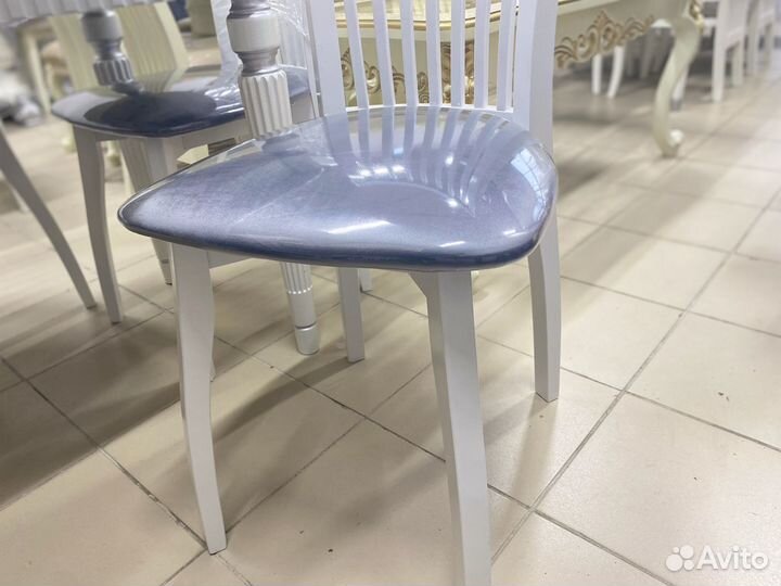 Стул кухонный