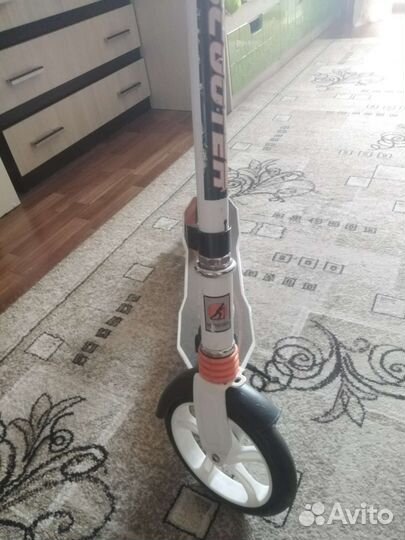 Самокат взрослый скутер