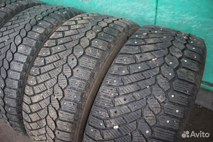 Continental ContiIceContact 235/50 R18