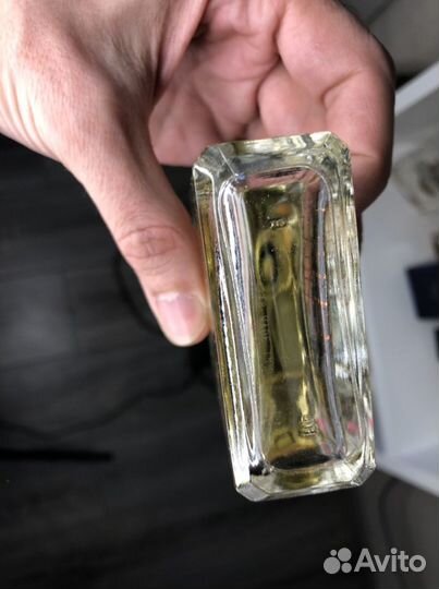 Escentric 04 Escentric Molecules