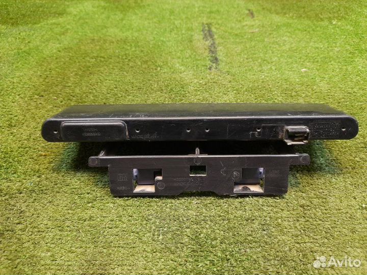 Фонарь задний (стоп сигнал) Opel Astra H 2004-2014