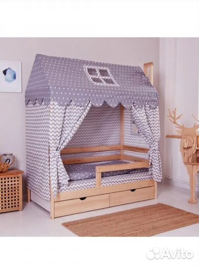 Детская кровать домик с матрасом