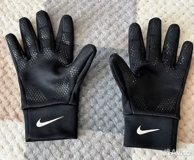 Перчатки nike