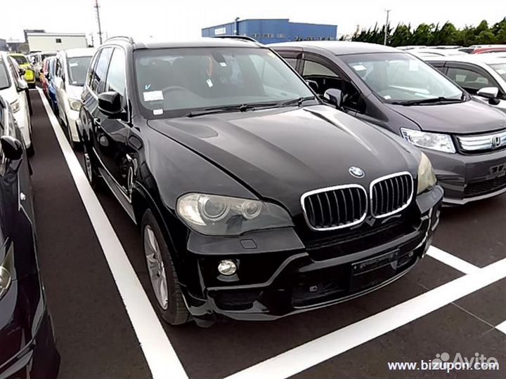 Уплотнительная Резинка Капота Левая. BMW X5