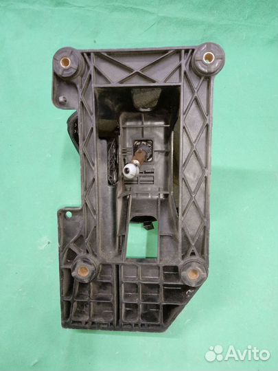 Chevrolet Captiva I кулиса кпп