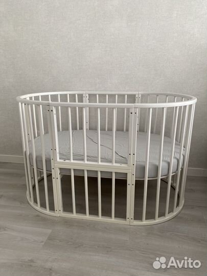 Детская кровать манеж