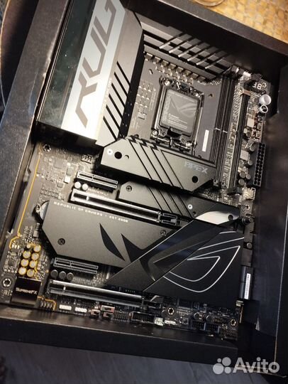 Asus ROG maximus Z790 apex encore
