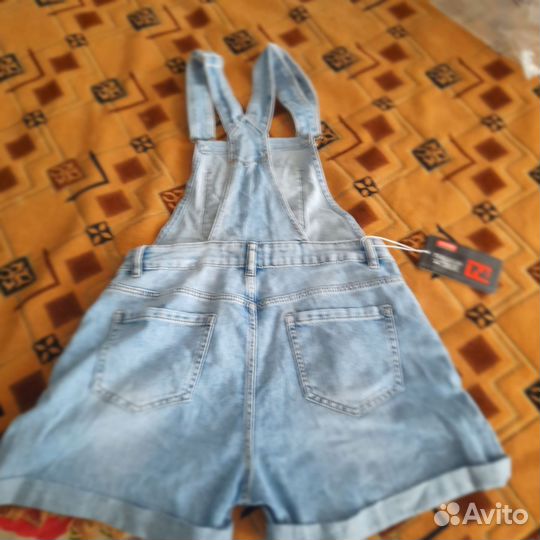 Комбинезон женский