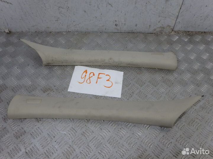 Обшивки передних стоек Мерседес 212