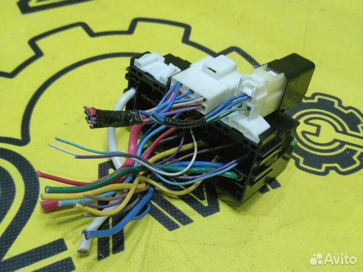 Блок предохранителей Nissan Note E12 HR12DDR 2018